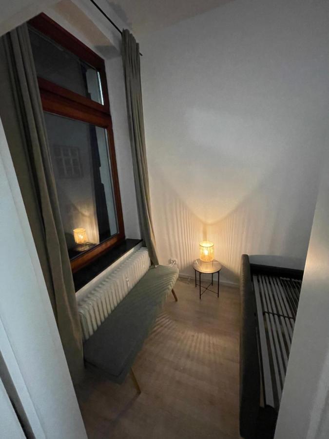 Retro Appartement Im Herzen Von Koeln Deutz Екстериор снимка